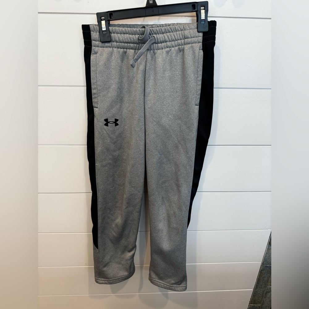 Under Armour Boys Gray and Black Athletic Joggers